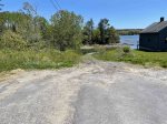 Road to the water and public dock 