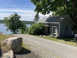 LOBSTER TRAP COTTAGE - Town of South Thomaston
