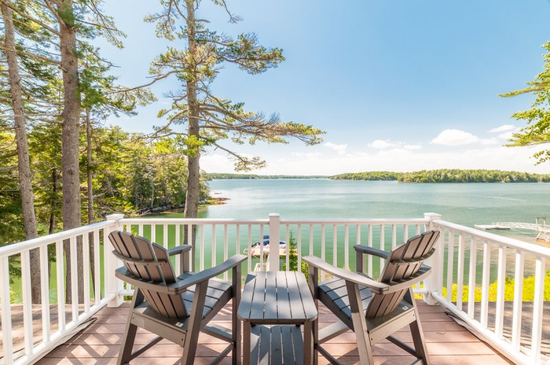 Sunset Cottage - On the Water in Maine Vacation Rental Property