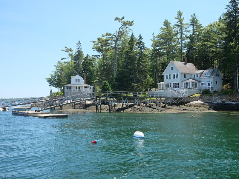 Griffin Cottage - On the Water in Maine Vacation Rental ...