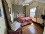 2nd Floor Queen Bedroom
