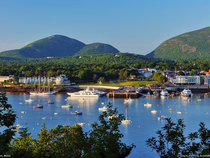 Pitcher Pond Cottages On The Water In Maine Vacation Rental Property