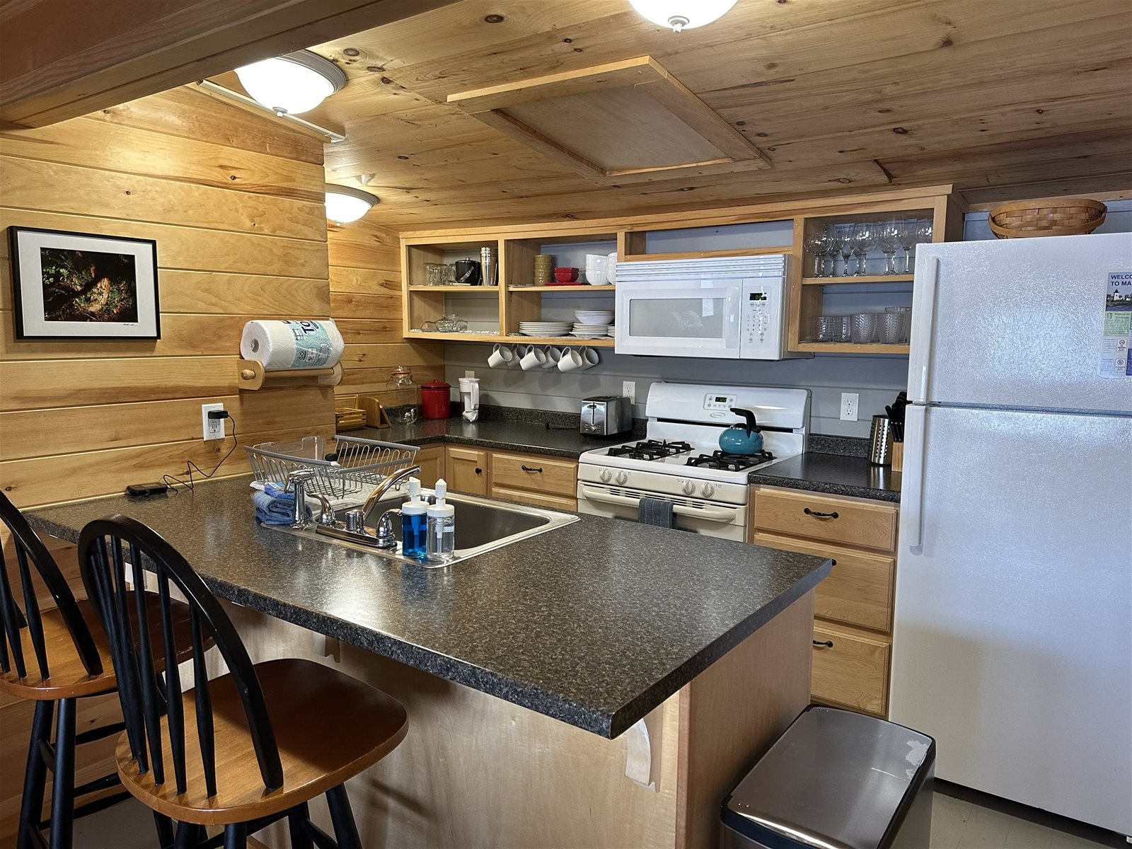 Piper Cove Cottage On the Water in Maine Vacation Rental Property