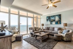 Comfortable, luxurious beach front condo in Gulf Shores! Spacious floor plan, large beach front deck!