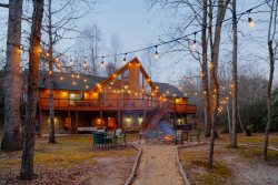 Alpine River Escape - Spacious & secluded riverfront property on the Chattahoochee River