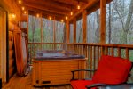 A Spring Garden - Romantic couple's cabin close to Unicoi State Park & 10 minutes to downtown Helen