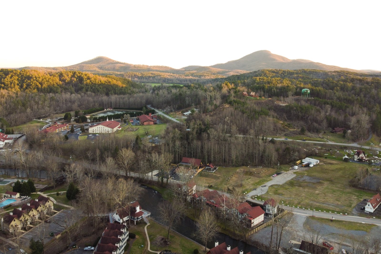 Chattahoochee Breeze Downtown Helen Vacation Rentals Cabin Rentals of Helen