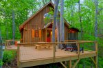 Camp Bell at Twin Rivers - Peaceful rustic cabin with firepit & outdoor movie projector!