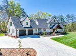 Comfy Bear View of House & Driveway, with parking for 4 vehicles.