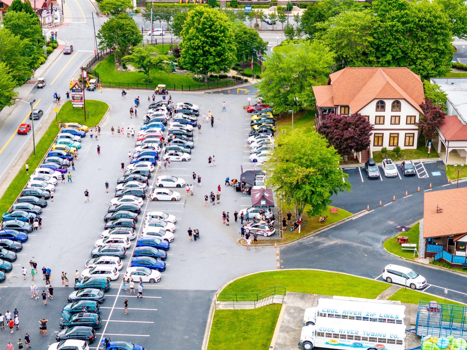 Alpine Village Condo A Downtown Helen Vacation Rentals Cabin Rentals of Helen