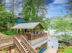 Hide-A-Way Cove  Luxury Lakefront Retreat on Lake Burton 