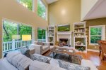 Spacious living area with fireplace