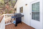 Outdoor propane grill