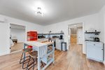 Kitchenette  style kitchen