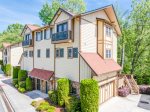 Lovely condo on the Chattahoochee River