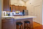 Kitchen bar area