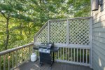Private gas grill on the deckperfect for family barbecues after a day on the course