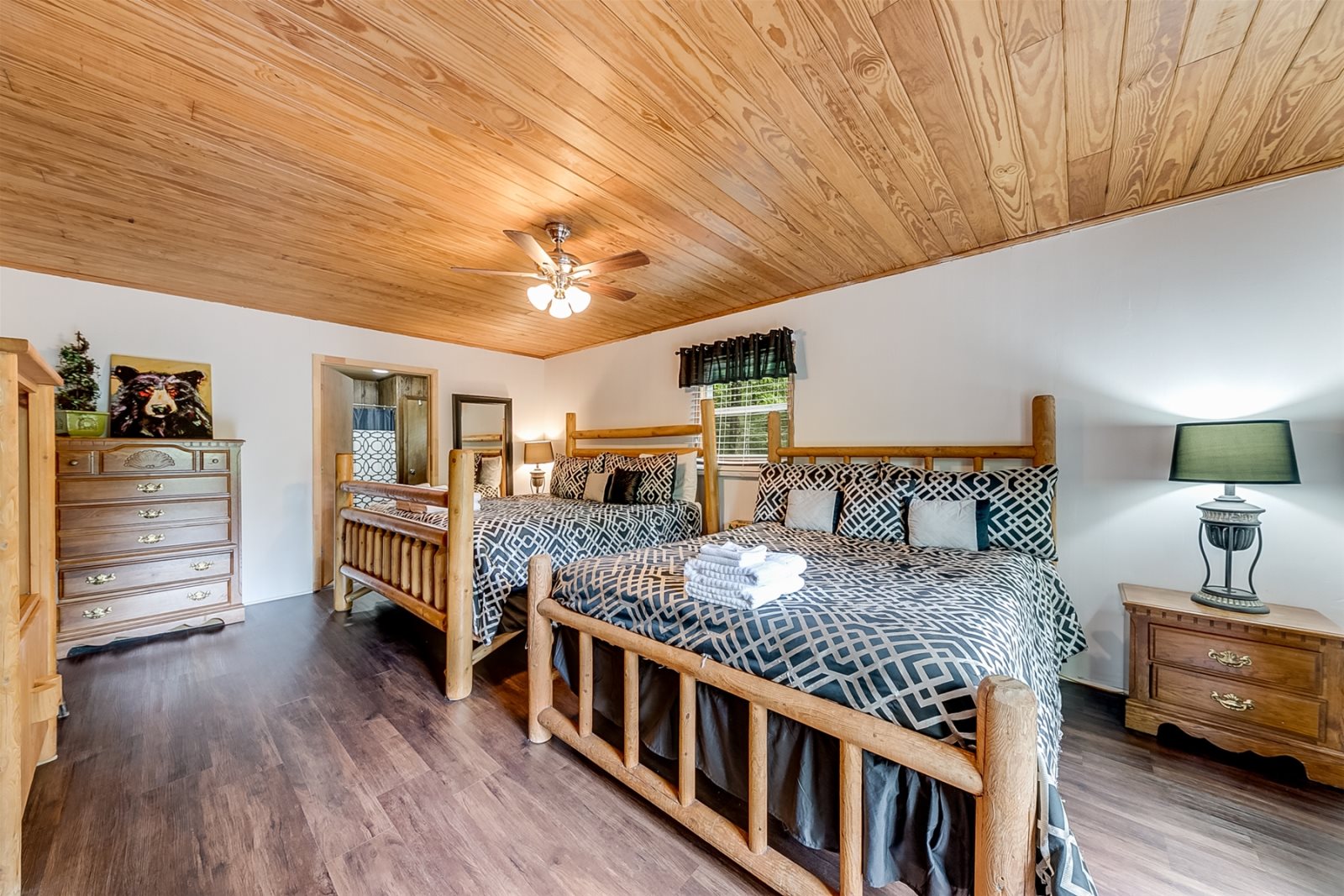 River's Edge Riverfront Vacation Rentals Cabin Rentals of Helen