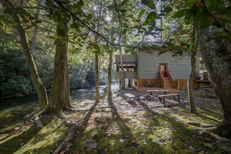A River Runs Thru It Cabin Rentals Of Helen