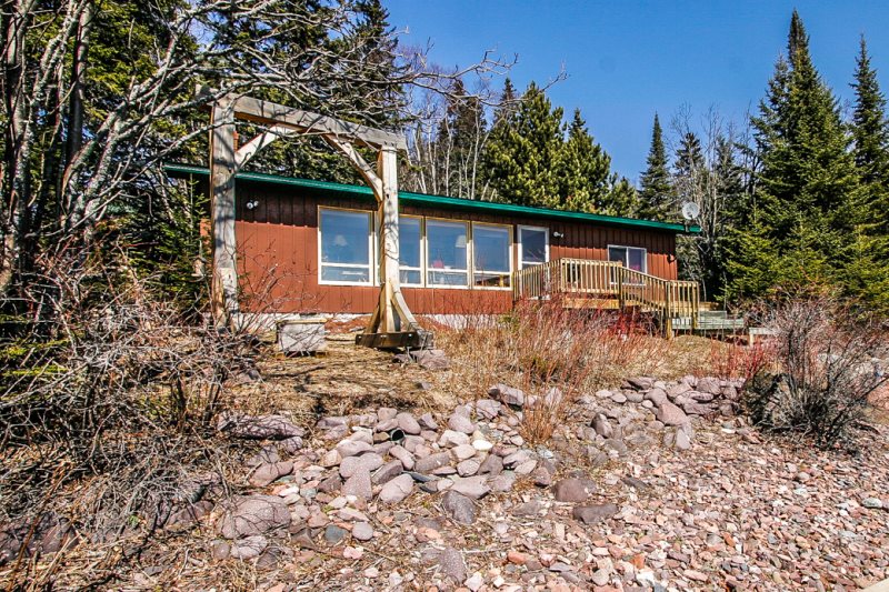Amazing Grace Cabin Lake Superior Grand Marais, MN Cascade Vacation Rentals