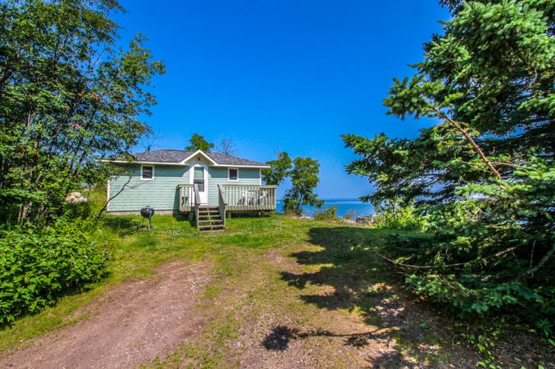 Superior Reflections 2 Lake Superior Schroeder, MN Cascade