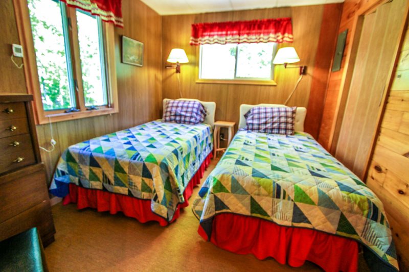 Caribou Crossing Cottage Caribou Lake Lutsen, MN Cascade Vacation