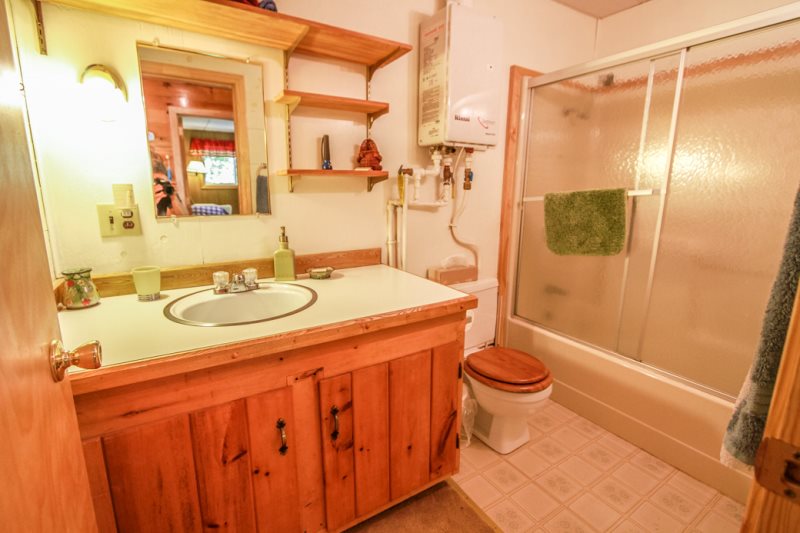 Caribou Crossing Cottage Caribou Lake Lutsen, MN Cascade Vacation