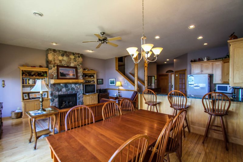 Aspenwood 6526 Lake Superior Tofte, MN Cascade Vacation Rentals
