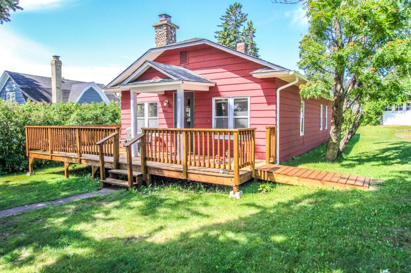 Robin's Nest Cottage Grand Marais, MN Cascade Vacation Rentals