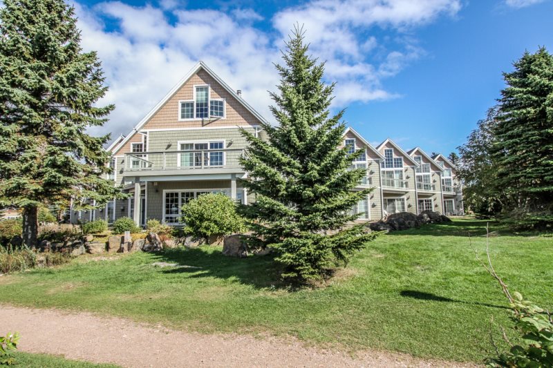 Cobblestone Cove Townhome 10 Lake Superior Grand Marais, MN