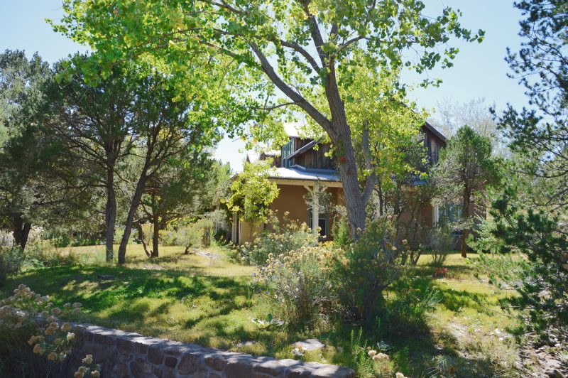 Casa de Teresita Casas de Santa Fe