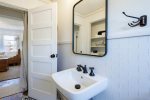 Bungalow bath