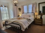 queen bungalow