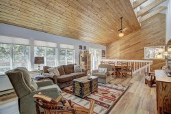 Timber Hill - Large home In Prestigious Warrior's Mark West, Private Hot Tub, Sauna, Ski-Out on Burrow Trail