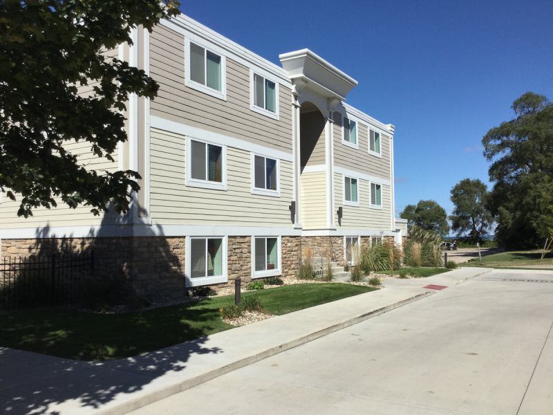 North Shore Condos on Lake Michigan in South Haven, Short Walk to