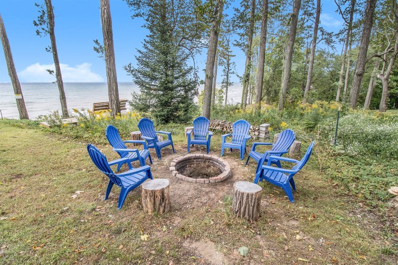 Gather At The Shore Stunning Lakefront Property 2 Homes Hot