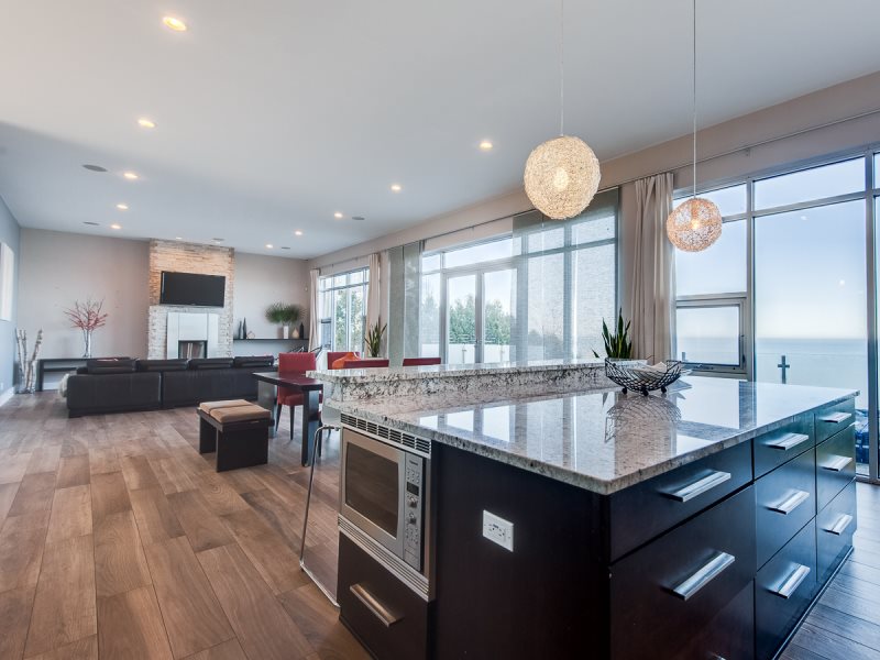 Modern Luxury Vacation Home Lake Michigan Panoramic Views With Hot