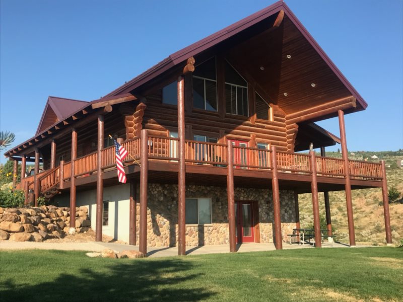 Bear Lake Lodging, Cabin Rental, Bear Ridge Lodge, Sweetwater, Garden City