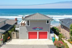 The Surf Shack- Amazing Ultra-Custom Beachfront Home