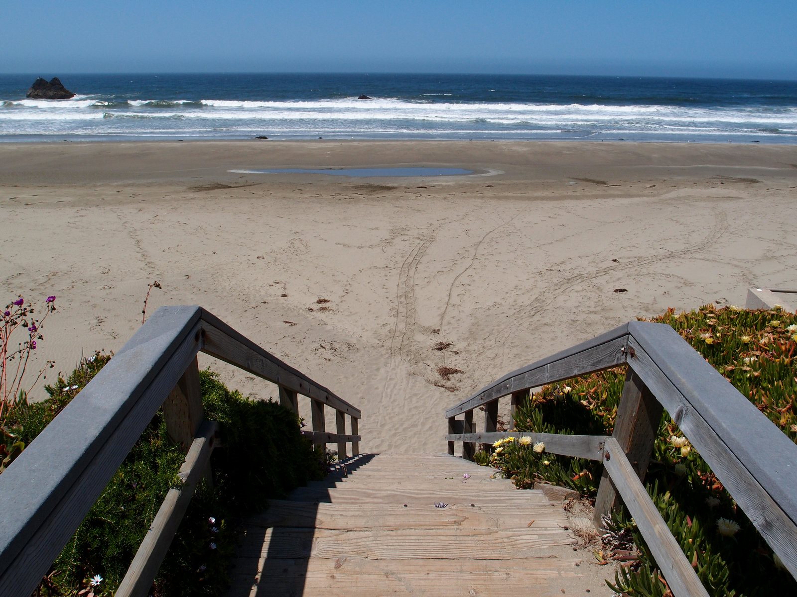 Cayucos Vacation Rental, Oceanfront, Beach front, Luxury Vacation