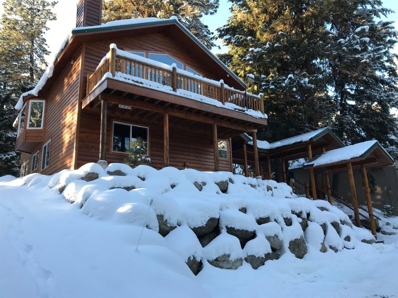 Great Getaway Cabin Close To Lake Town