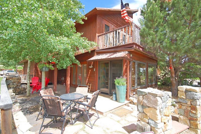 Red River Real Estate And Vacation Rentals River Rock Lodge Red