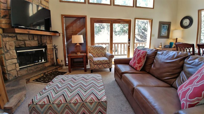 Red River Real Estate And Vacation Rentals Beaver Lodge On The