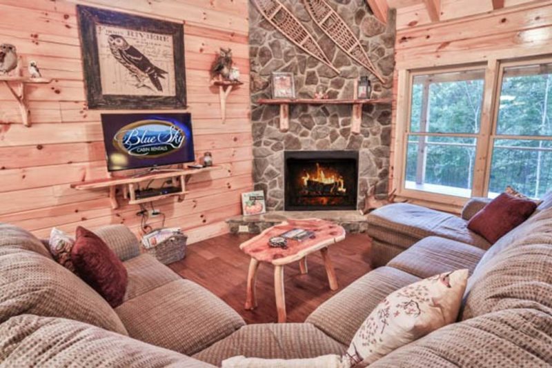 Blue Sky Cabin Rentals: Mountain Whisper