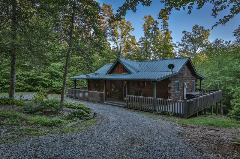 Blue Sky Cabin Rentals Cohutta Hideaway
