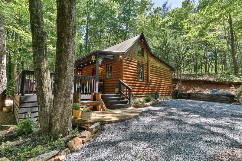 Blue Sky Cabin Rentals Our Cabin A Romantic Retreat