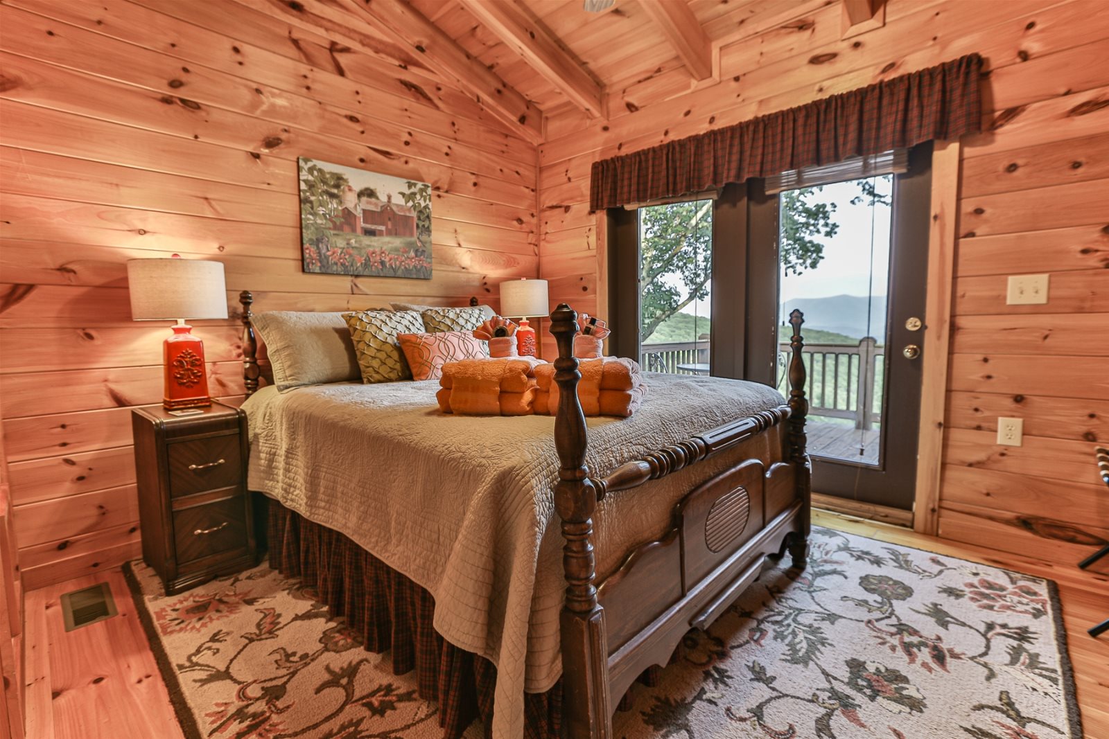 blue sky cabin rentals        
        <figure class=