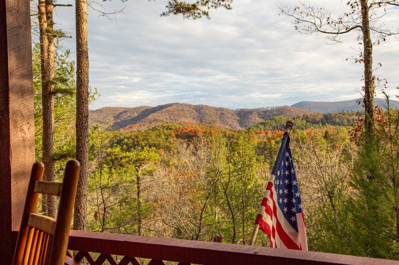 Blue Sky Cabin Rentals Living On The Ledge