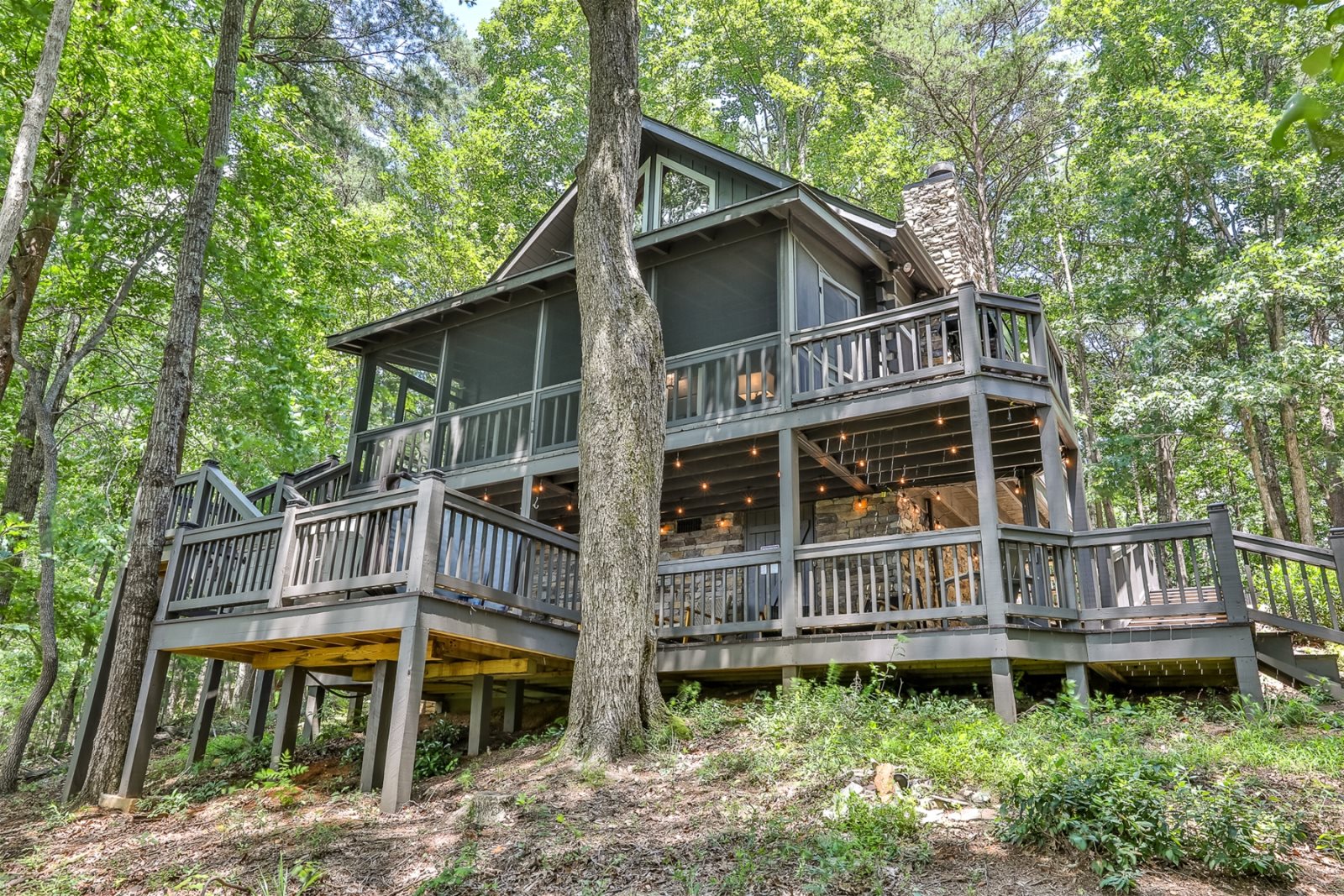 Blue Sky Cabin Rentals: 3 Peaks Cabin at Cherry Log