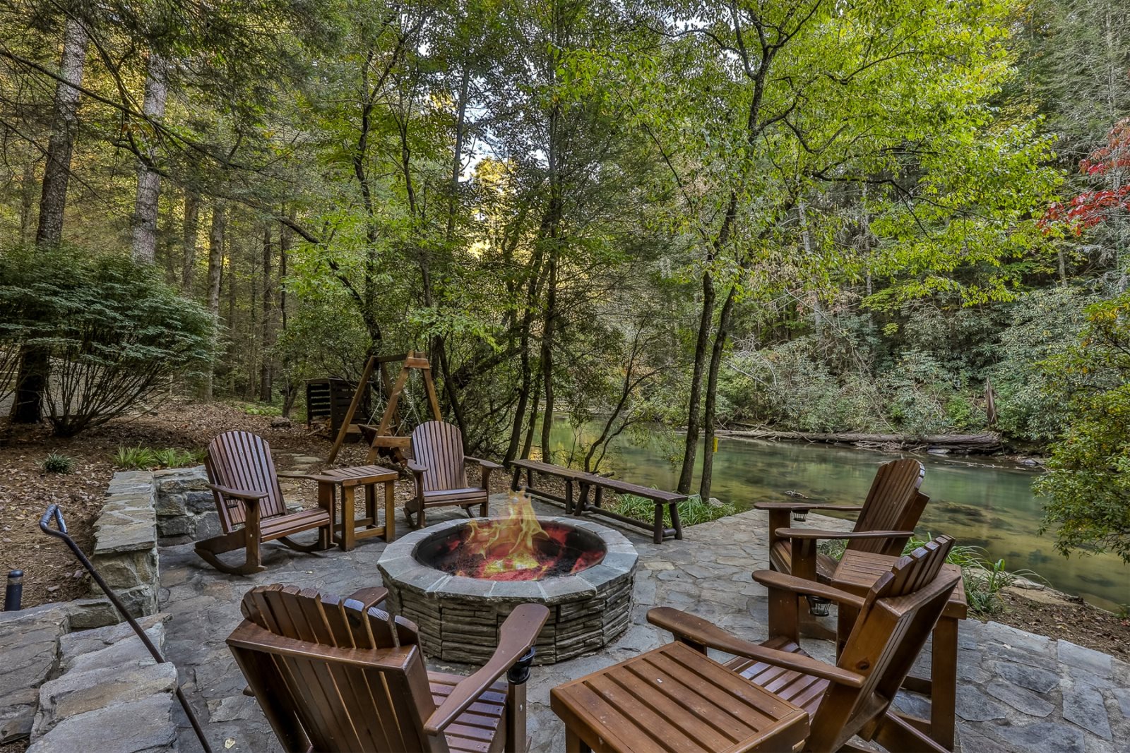 Blue Sky Cabin Rentals Mountaintown Creek Lodge